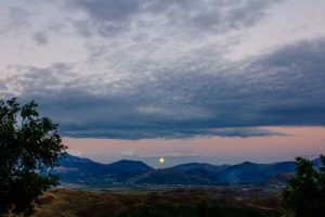 moon rise albania