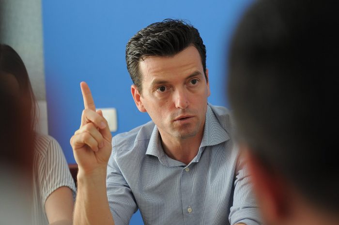 Agron Shehaj del me bindjen e plotë: Kjo gjë nuk do të ndodhë nëse unë marr drejtimin e Partisë Demokratike Agron Shehaj