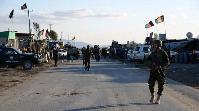 Afganistan/ Të paktën 65 të vdekur pasi një sulmi taleban mf
