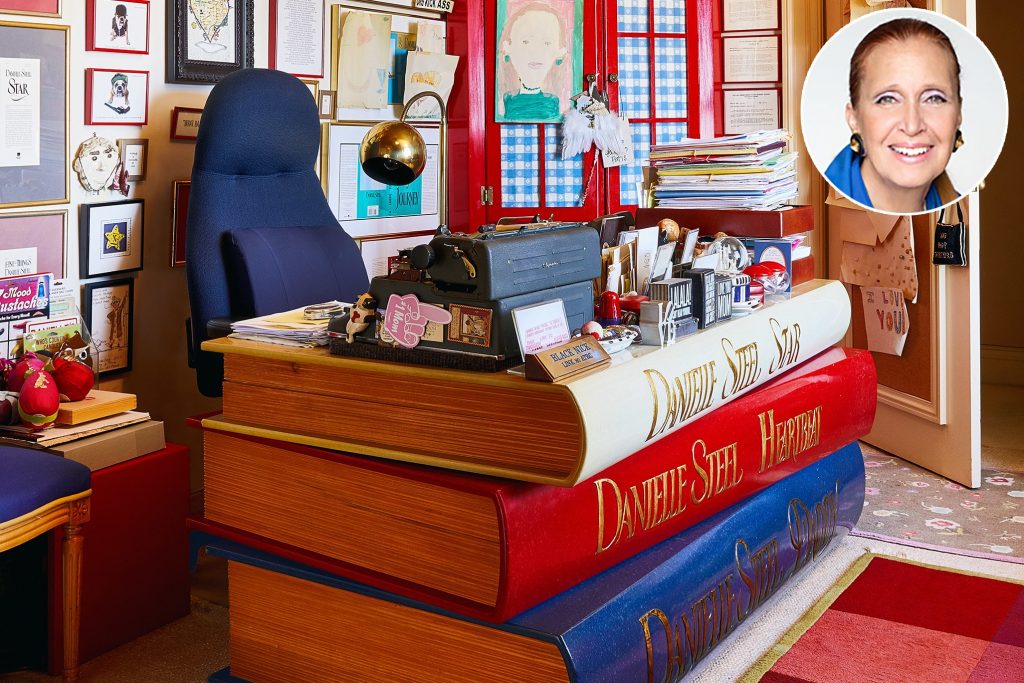 t MAG 1017 Danielle Steel