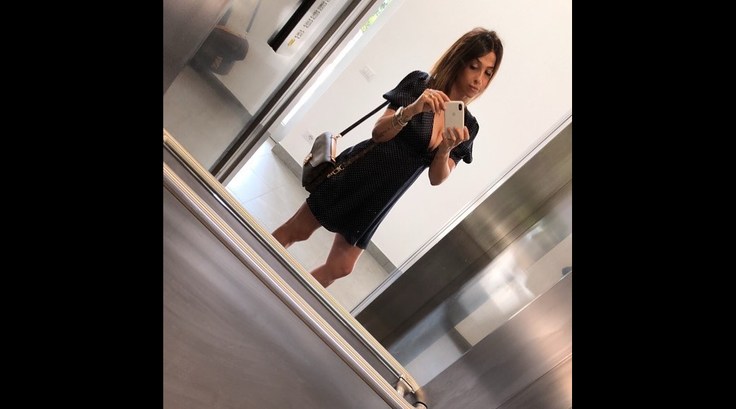 Fotot / Ylli i Romës vihet në siklet nga fotot seksi të së ëmës 1 11 12