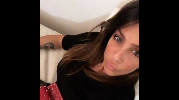 Fotot / Ylli i Romës vihet në siklet nga fotot seksi të së ëmës 13 26 3