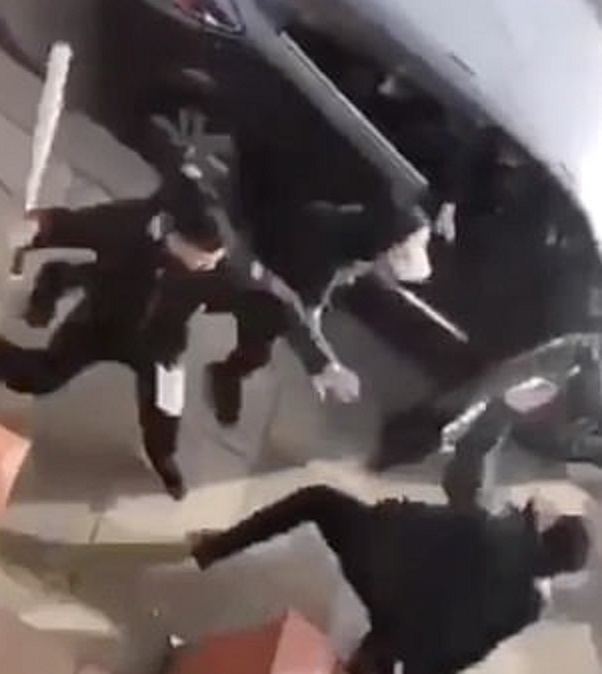 VIDEO: Grushta e shkop bejsbolli kokës, sherr masiv mes të rinjve 9991196 6720117 image m 38 1550572228273