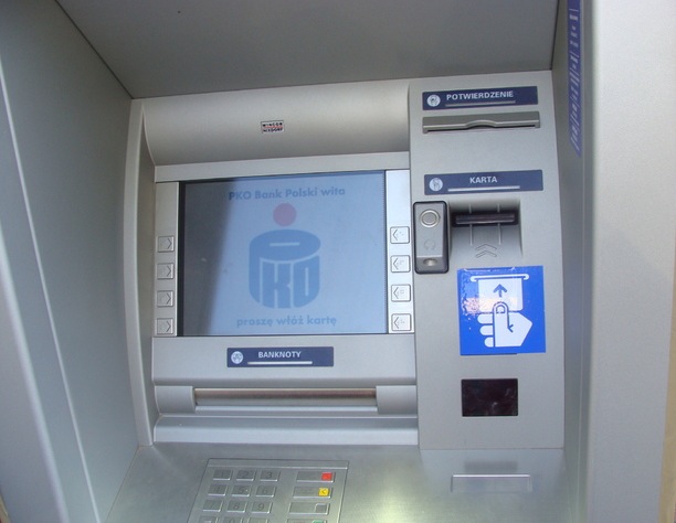 Shijak, grabitet për herë të dytë bankomati bankomat pko