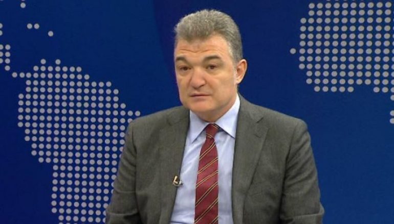PD: Eksponentë të lartë të mazhorancës kanë vizituar në burg Dritan Dajtin cl