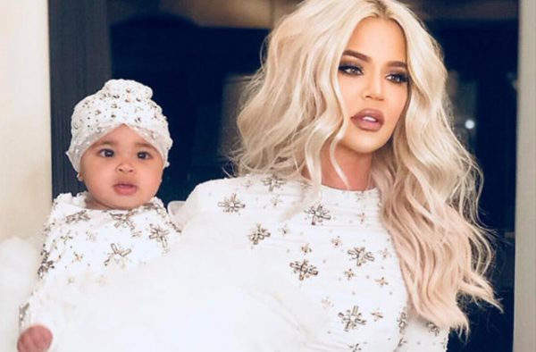 Khloe Kardashian tregon si kujdeset për vetëvlerësimin e vajzës 1 kardas e1549815513662