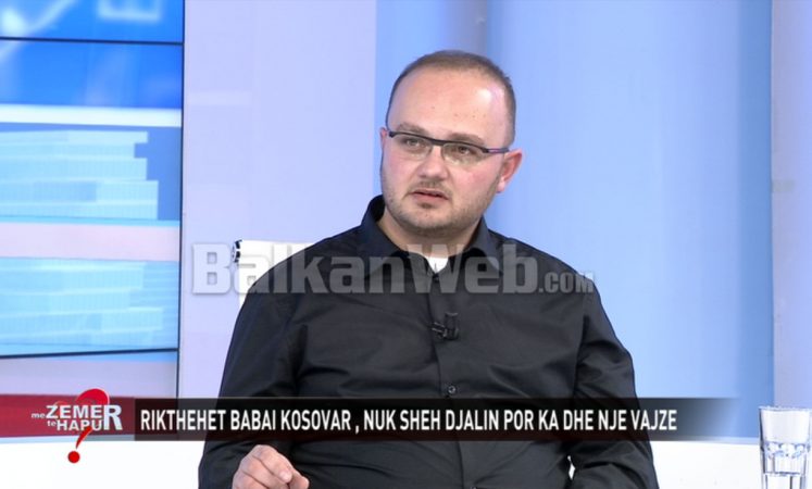“T’i përqafojë shumë”, gruaja i mori fëmijët, babai kërkon ndihmë korab