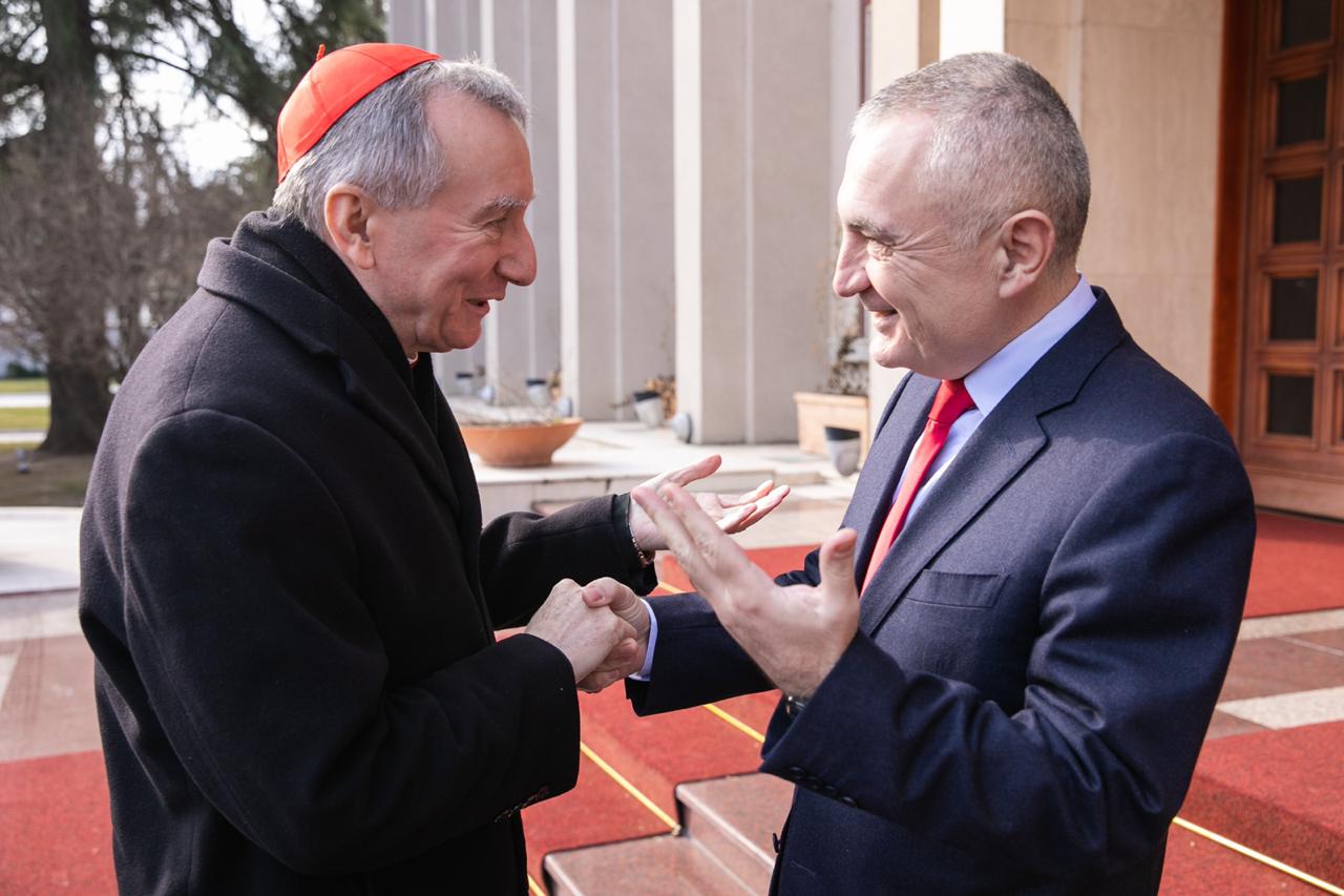 Vihet në vend amaneti i Nënë Terezës, nis ndërtimi i spitalit për kurimin e kancerit të gjirit parolin