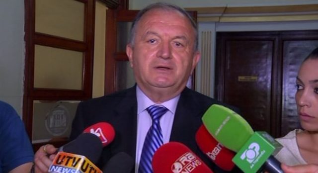 Shkarkohet drejtori i Burgjeve? Kishte vetëm 5 muaj në detyrë stefan cipa