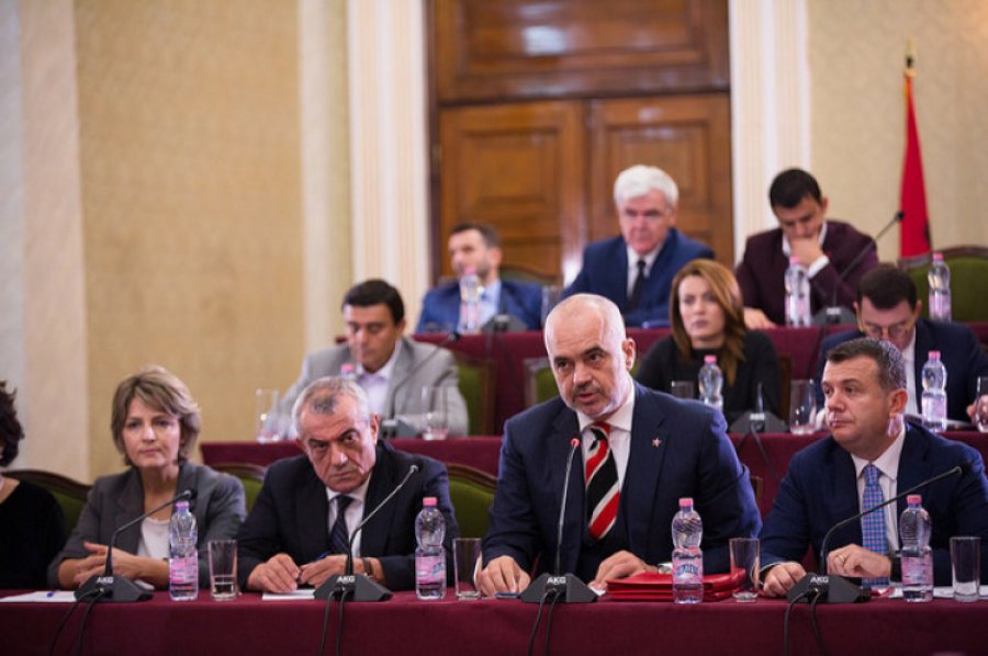 Protesta e 5 Marsit, zbardhet porosia e Ramës për deputetët dhe Lleshajn EDI RAMA MBLEDHJE GRUPI PS