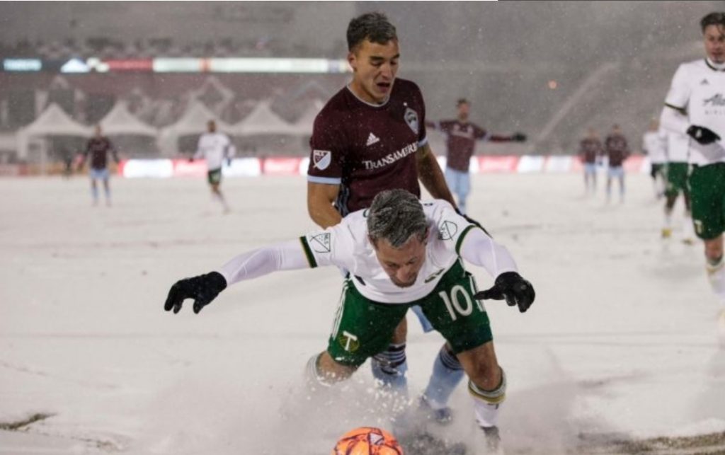Futboll në -27 gradë Celsius, ndeshja më e ftohtë në histori 1 Screenshot 11
