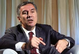 Gjukanoviq refuzon dorëheqjen, pavarësisht protestave antiqeveritare images