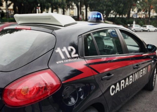 Rrahu gruan në mes të qytetit, shqiptari bën për spital edhe 4 efektivë policie karabinieri6