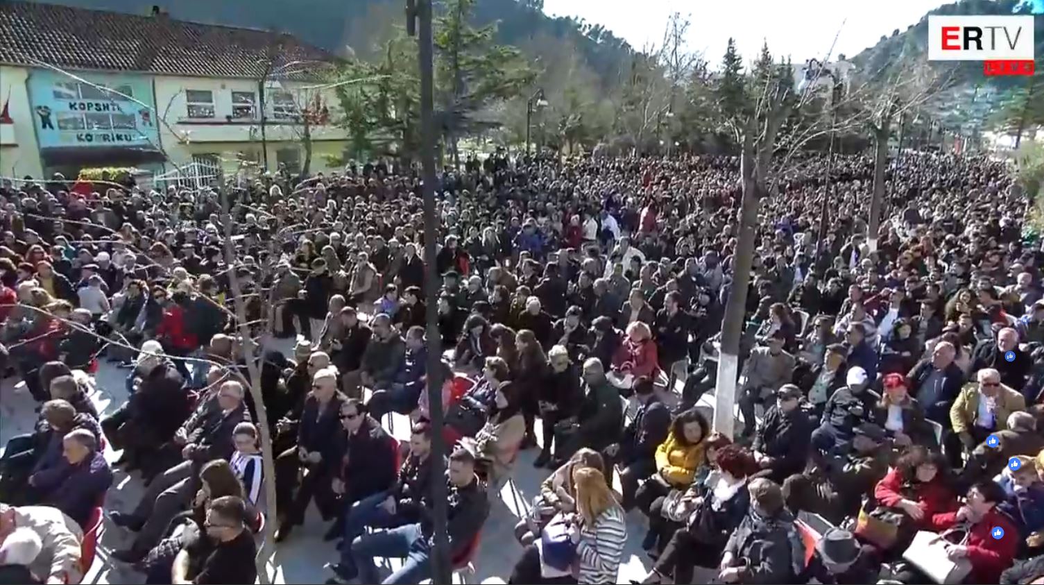 protesta gjirokaster1234