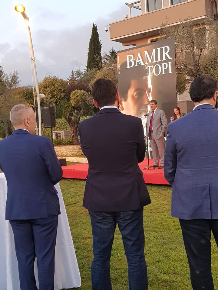 Bamir Topi bën bashkë Metën dhe Veliajn: Bëra mirë që u largova nga Presidenca, njeriu ka nevojë të detoksifikohet 1 0f592bd0 ec17 4ef8 8e69 71bcb3a88e01