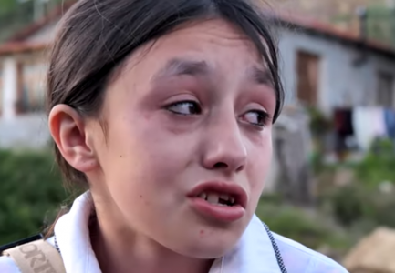 “Kam frikë se vdes babai, nuk di çfarë të bëjmë”, lotët e 12-vjeçares kthehen në gëzim 12 vjecarja