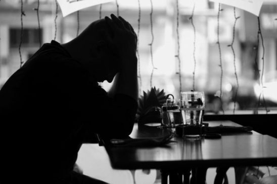 Ja lidhja e problemeve të mbipeshës me depresionin! Depresioni