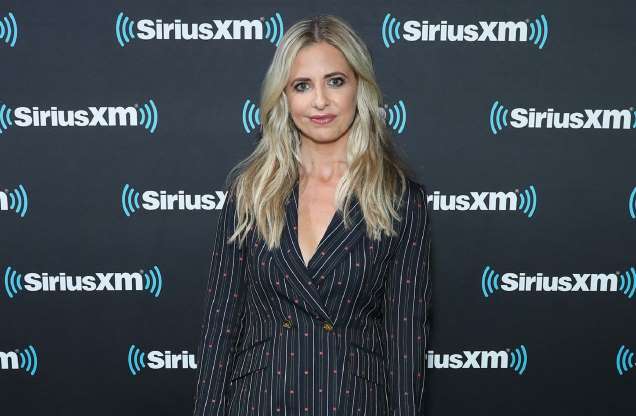 arah Michelle Gellar 2