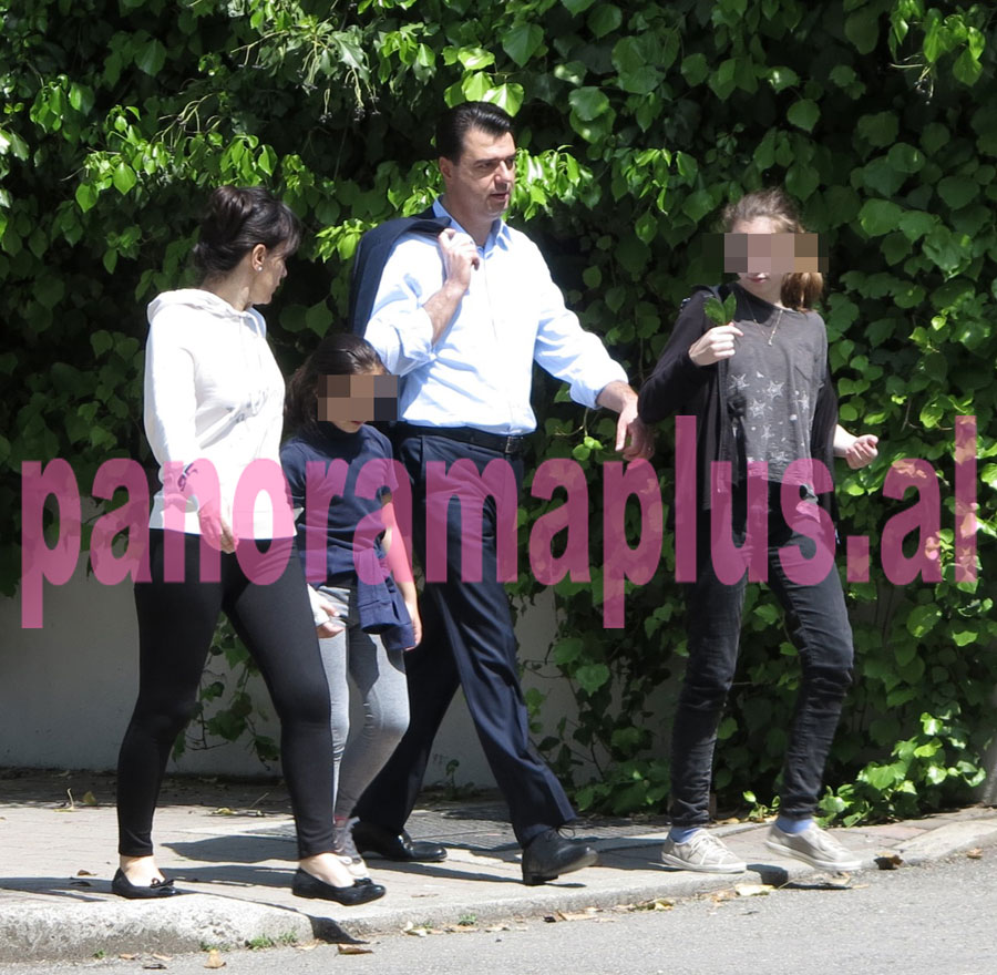 Lulzim Basha lë pas streset e politikës, u dedikohet tre njerëzve më të shtrenjtë 2 basha6
