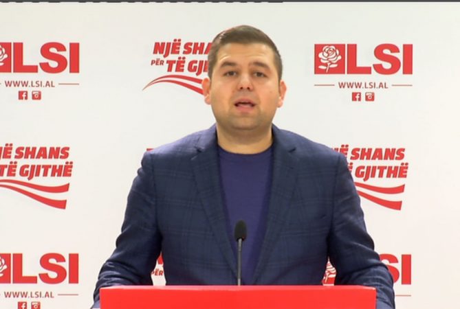 “Bashkë për të shporrur këtë kryeministër të papërgjegjshëm”, Braimllari: Shqiptarët asnjë kompromis për të ardhmen e tyre braimllari2