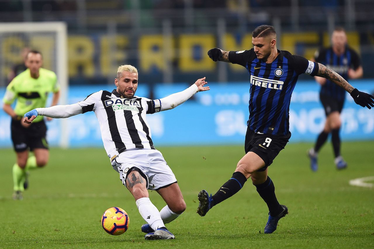 Tensione/ Tribuna ultras i tregon derën Mauro Ikardit: Larg nga Interi icardi behrami