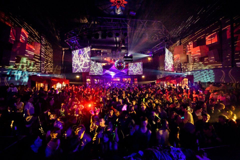 Nga kazinotë te palestrat, zbuloni qytetet më “qejflie” në Shqipëri klub