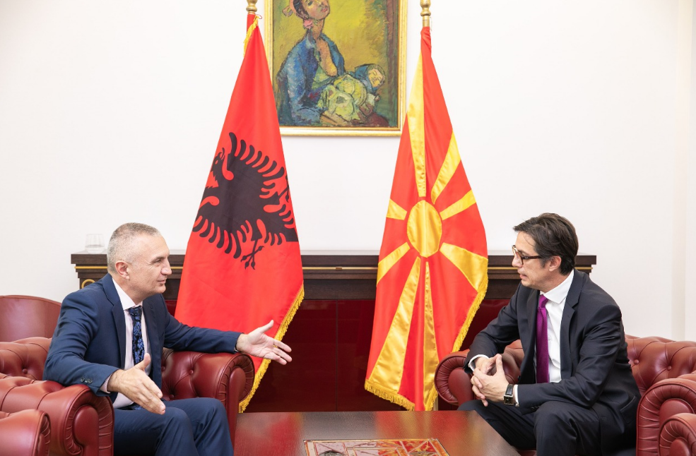 Meta merr pjesë në betimin e Presidentit të Maqedonisë së Veriut: Na bashkon synimi i përbashkët i integrimit evropian meta Pendarovski