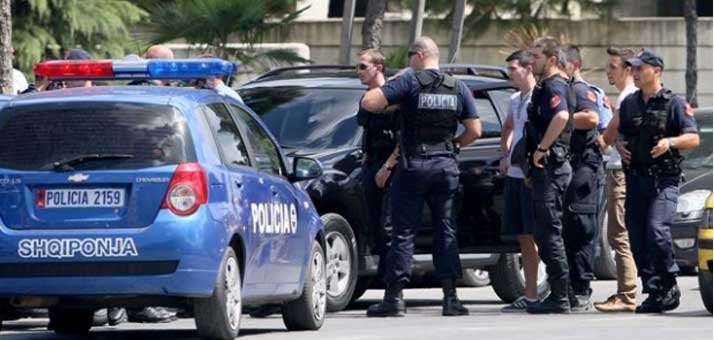 Shkatërrohen grupet e trafikut të drogës në Sarandë – Vlorë policia2 3
