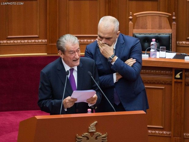 Sondazhi / Cili politikan është më i sinqertë? Ja si përgjigjen shqiptarët rama berisha ne foltore