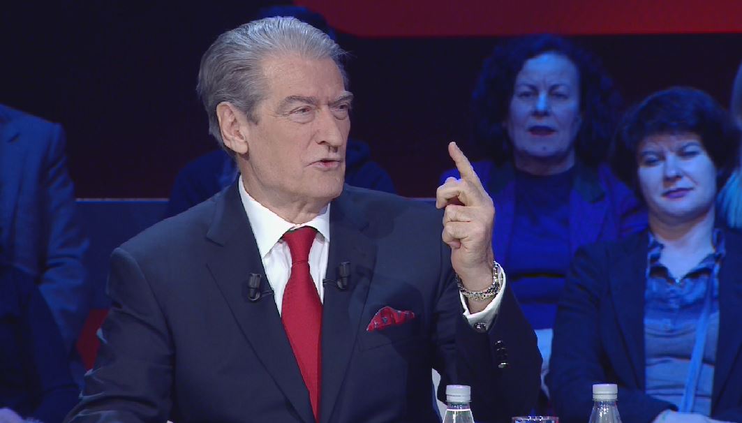 Kërcënon Berisha: Përmbysje të regjimit ose opozita do të shkojë drejt shuarjes saliberisha