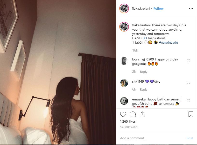 Flaka Krelani feston ditëlindjen, poston foto me robdeshambër 1 Flaka 5 1
