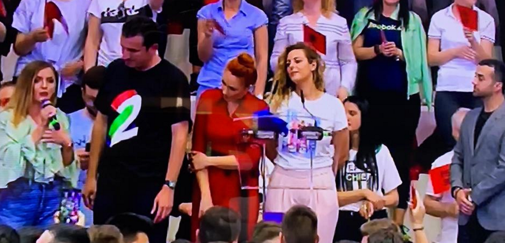 Foto/ Gaz Paja në një radhë me ministrat, lidhet kjo më rëndësinë në PS? 2 Gazi 2 1