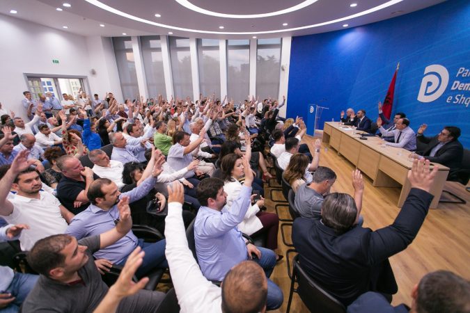 Pengimi i zgjedhjeve më 30 qershor, Basha krijon Aleancën Qytetare për Mbrojtjen e Demokracisë në 61 bashkitë WhatsApp Image 2019 06 11 at 20.16.27