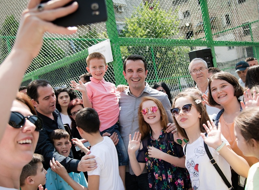 Veliaj: Do vazhdojmë me terrene sportive në çdo lagje, transformimi vijon erion veliaj njesia 7