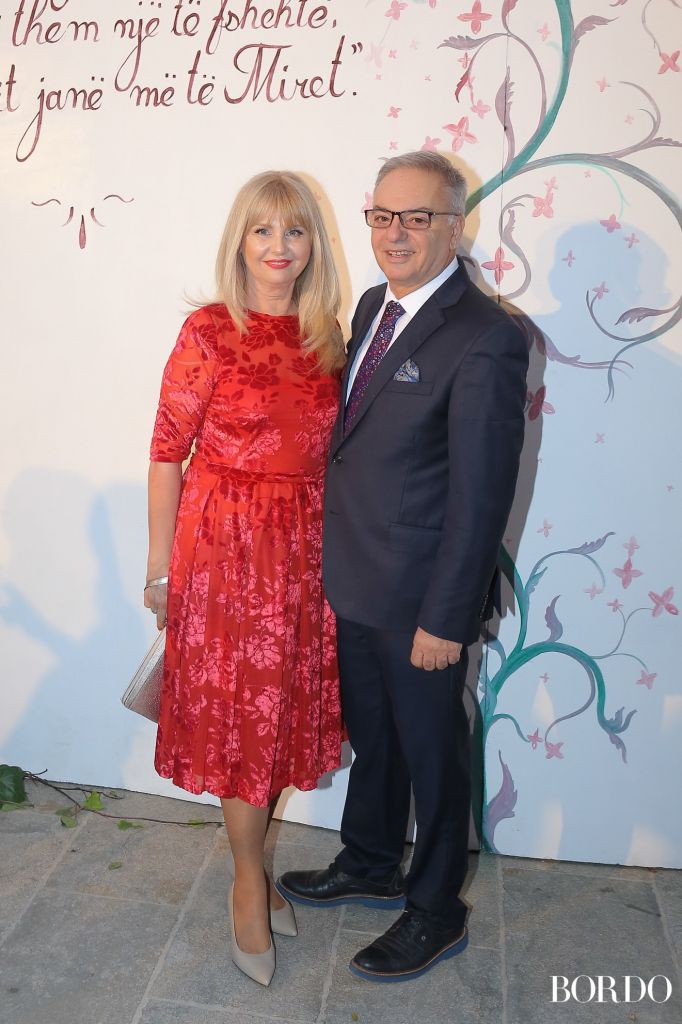 FOTOT / “Geraldina Sposa” mbledh femrat e njohura të Tiranës 10 geraldina 13