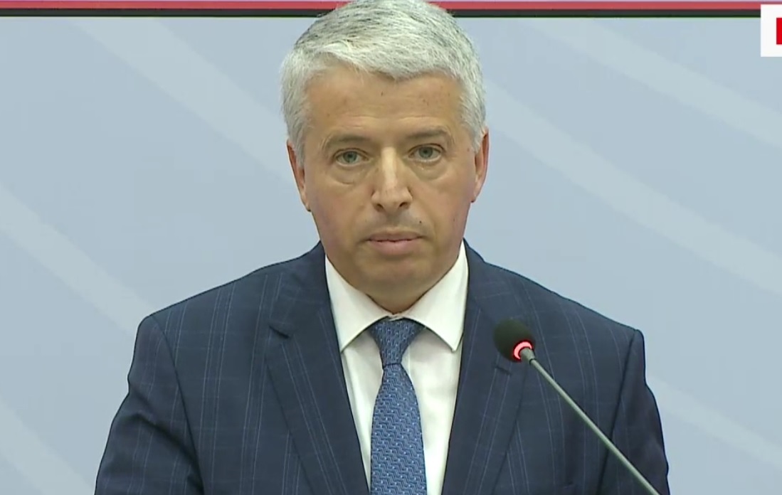 Tensionet në KZAZ, deklarata e fortë e Lleshajt: Do të shkrihen disa polici bashkiake lleshaj 2