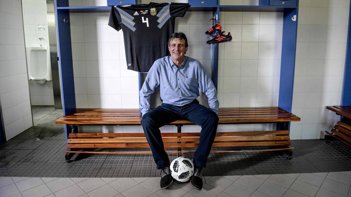 Mario Kempes sheh fundin e epokës së Mesit: Mosha bën të vetën, të ndërtojmë ekip pa të mario kempes