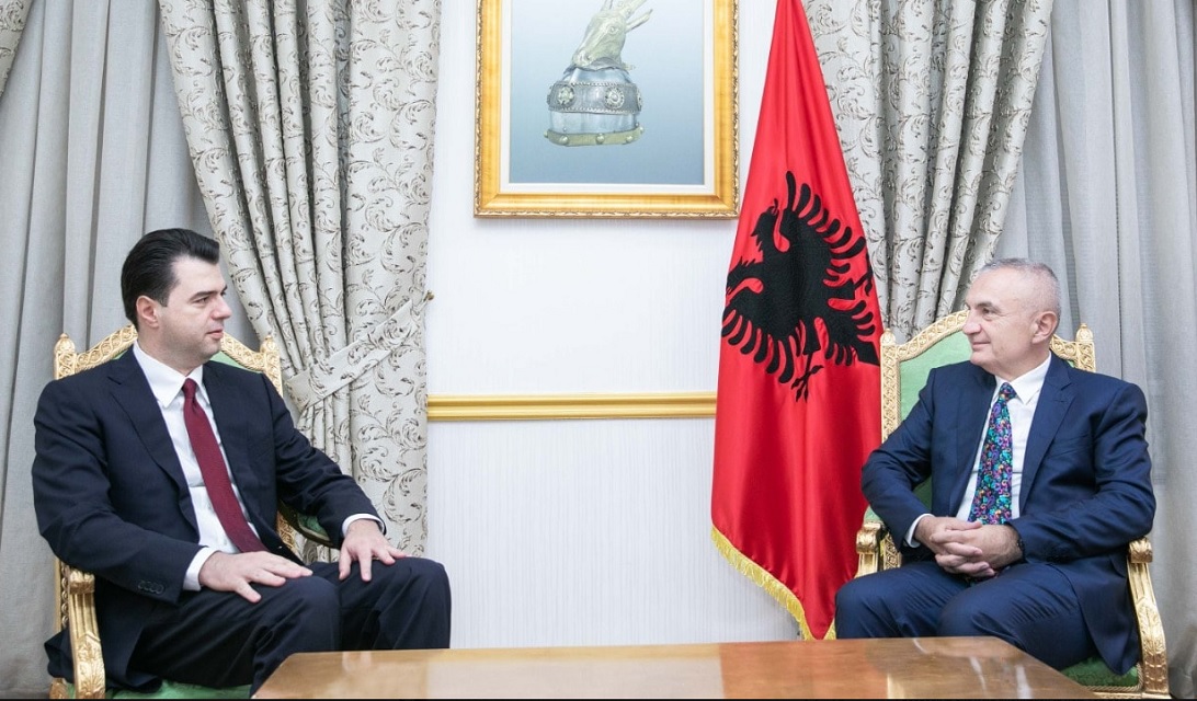Meta mesazh Ramës? Presidenti: Kërkohet përgjegjshmëri dhe sjellje europiane nga të gjithë meta basha