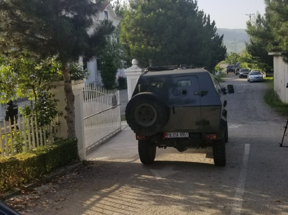 RENEA zbarkon në Elbasan, kontroll blic te resorti në pronësi të familjes Çapja policia renea