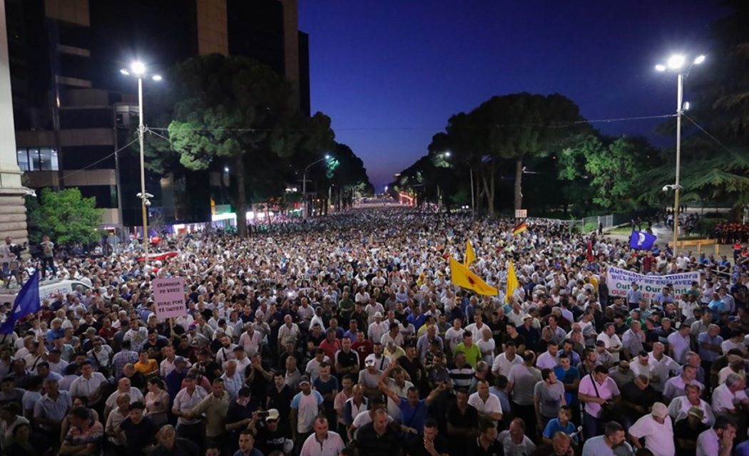 Dobësimi i rritjes ekonomike dhe trazirat politike, dëmin më të lartë në ekonomi protesta 22qershor