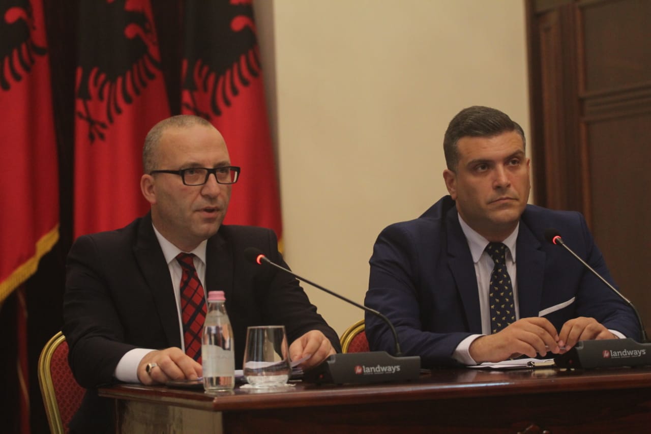 Presidenca në konferencë urgjente: Ilir Meta ka vendosur që data e zgjedhjeve do të… tedi blushi