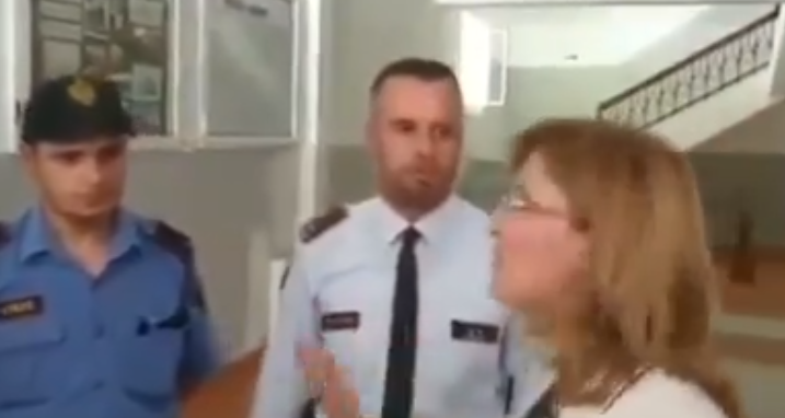 Humor shkodran me Voltana Ademin: “A ka mundsi me dal jasht e me hy t’tan bashk mren” voltana ademi