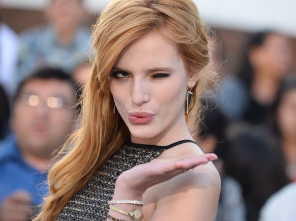 Bella Thorne pushime me të dashurin në Capri Bela