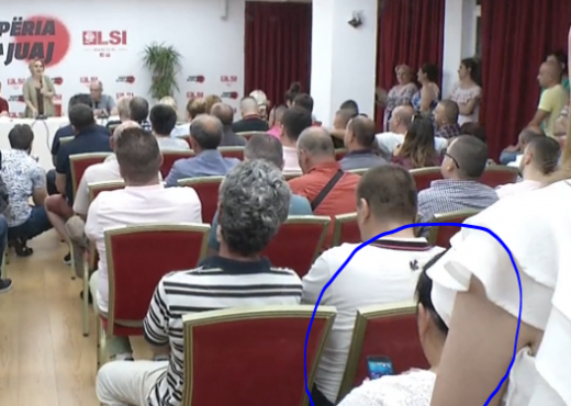 Monika Kryemadhi flet, militantja luan lojën “Candy Crash” CANDY CRASH LSI