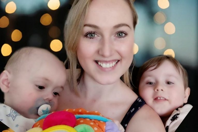 Tre vjet kimio e operacione, nëna e re u diagnostikua gabim Sarah Boyle juli2019 SWNS