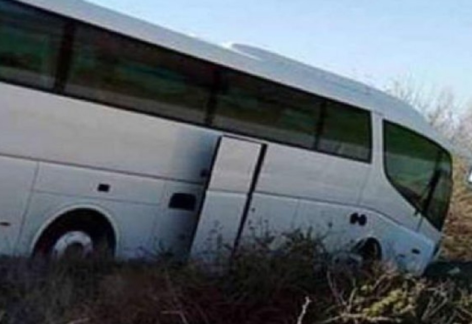 “Jemi të traumatizuar”/ Fëmijët e kopshtit nga Kavaja nisen për ekskursion në Pogradec, por shoferi i braktis autobusi