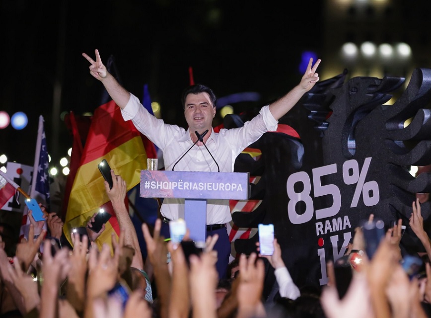 Basha rrëzon teorinë e protestave: Zgjedhjet janë e vetmja menyrë, pas festave reforma zgjedhore basha protestetee