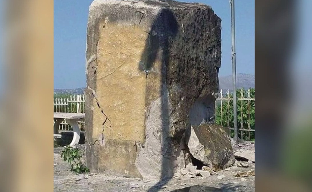 Eksploziv memorialit të Thimio Lolit/ Reagon Athina: Pala shqiptare të nxjerr autorët para drejtësisë eksploziv memorialit