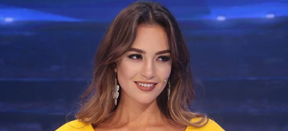 VIDEO/ Moderatorja seksi kryen “sfidën e shishes”: Po lutesha të mos turpërohesha, e bëra me… eva murati