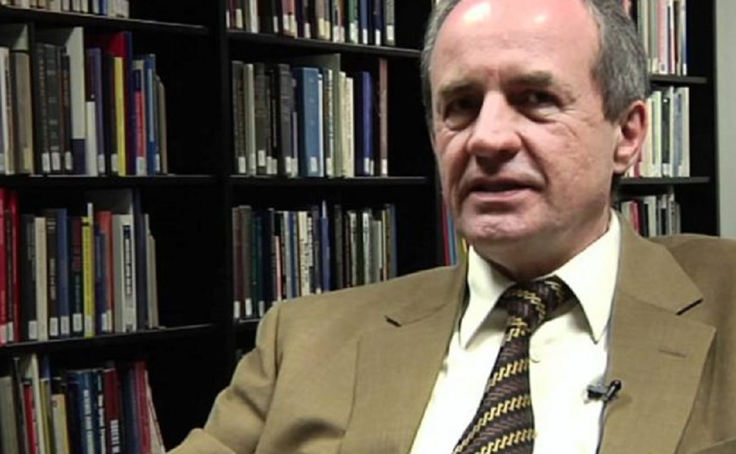 Janusz Bugajski / Tre skenarët, çfarë mund ta presë Shqipërinë janush bugaksji